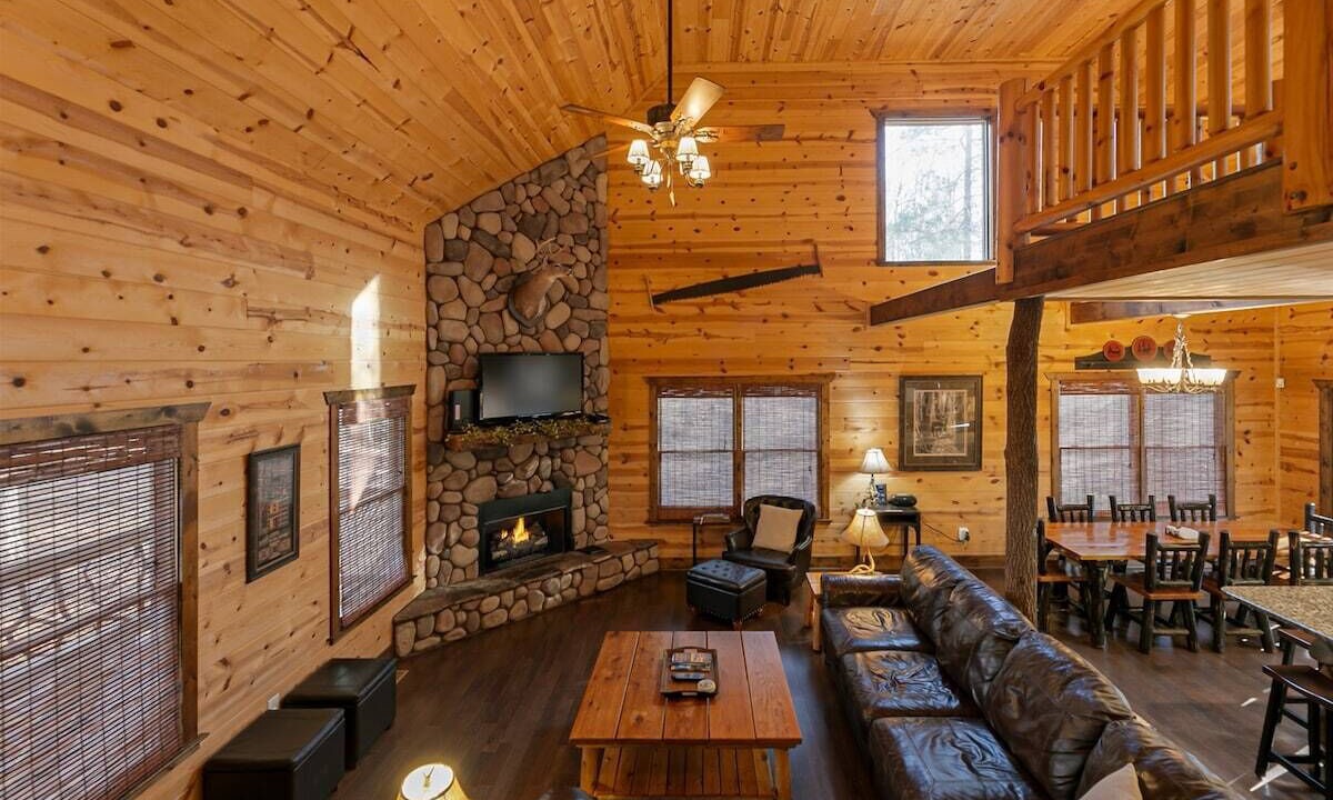 Photo of Bedroom in Sautee Nacoochee