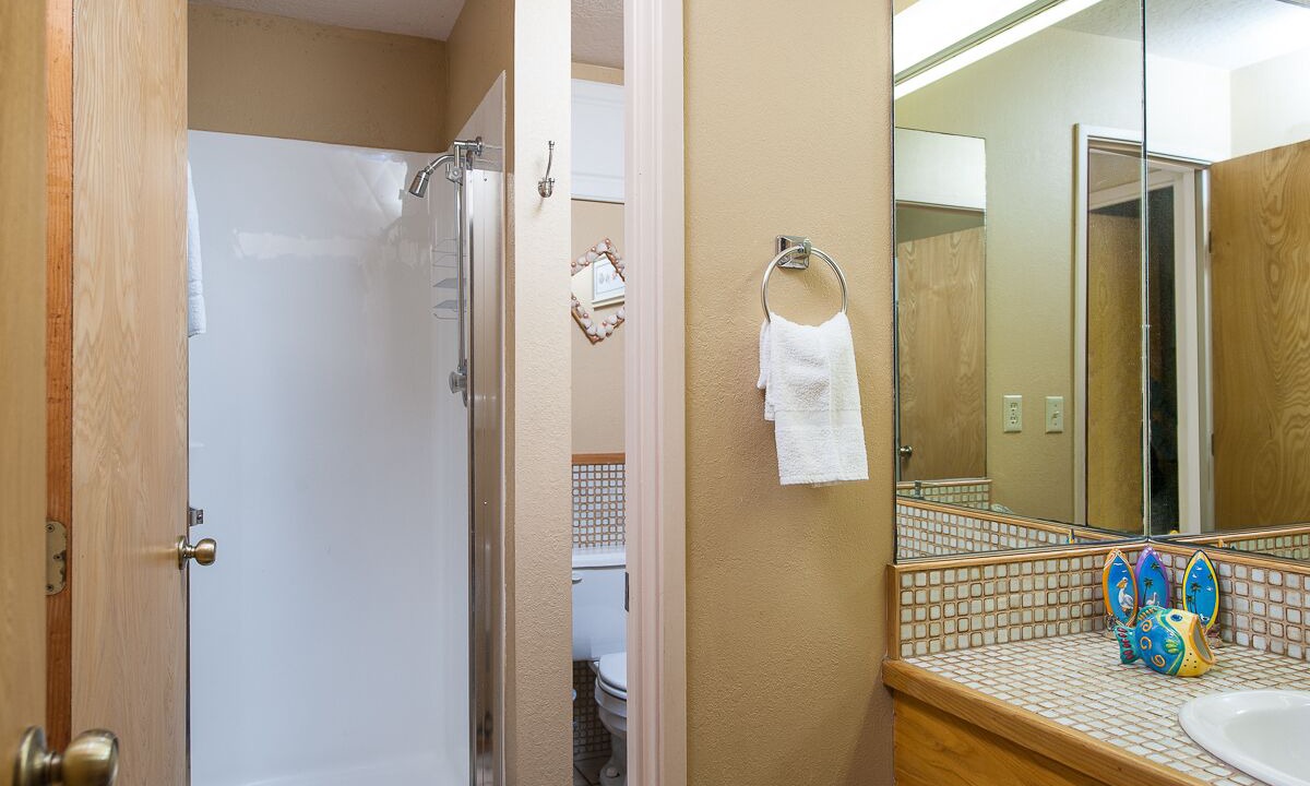 Photo of Bathroom in Roads End