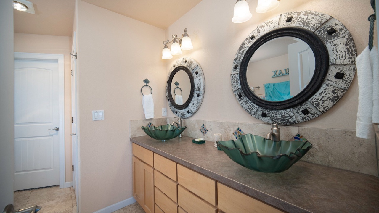 Photo of Bathroom in Beverly Beach