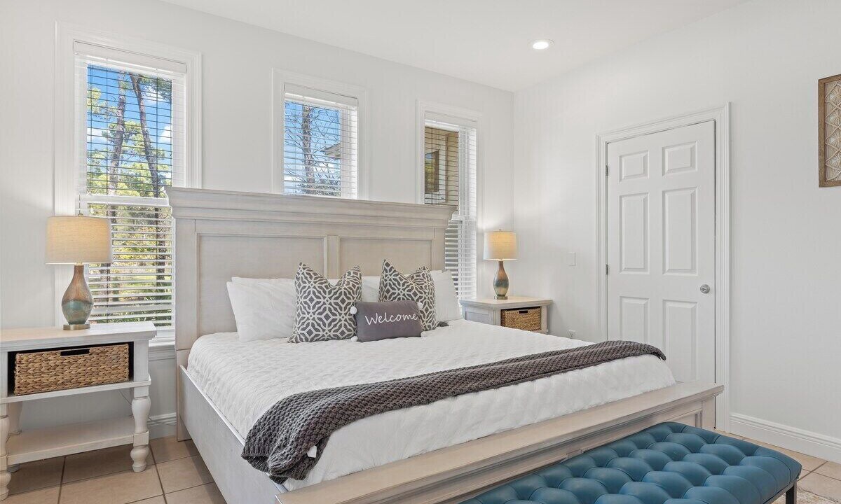 Photo of Bedroom in Seagrove Beach