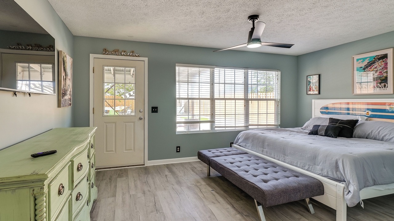 Photo of Bedroom in Laguna Beach