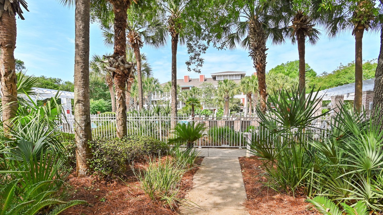 Photo of Outdoor in Baytowne Wharf