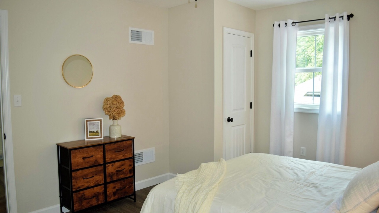 Photo of Bedroom in Loysville