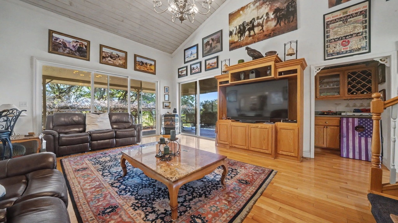 Photo of Livingroom in Jackson