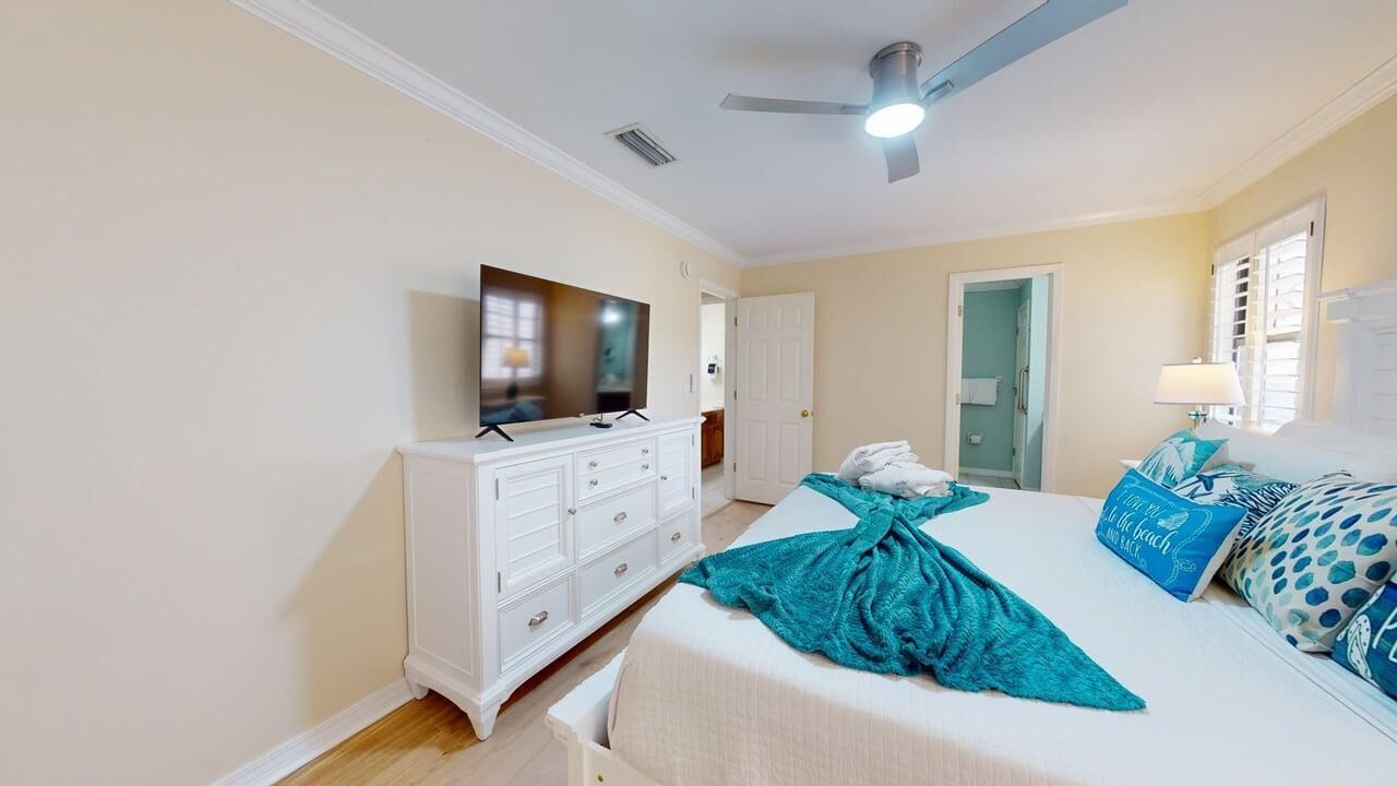 Photo of Bedroom in Gulf Pines