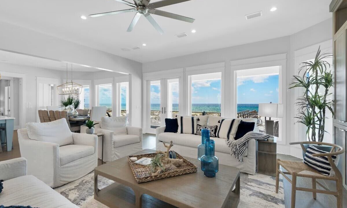 Photo of Livingroom in Pensacola Beach