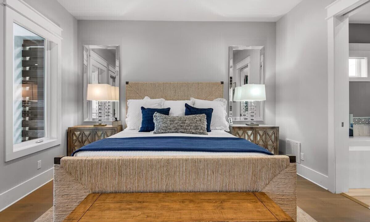Photo of Bedroom in Pensacola Beach