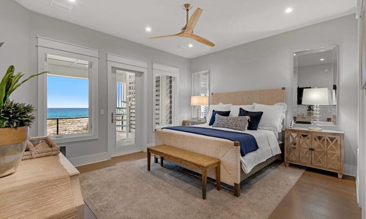 Photo of Bedroom in Pensacola Beach