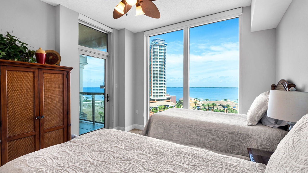 Photo of Bedroom in Pensacola Beach