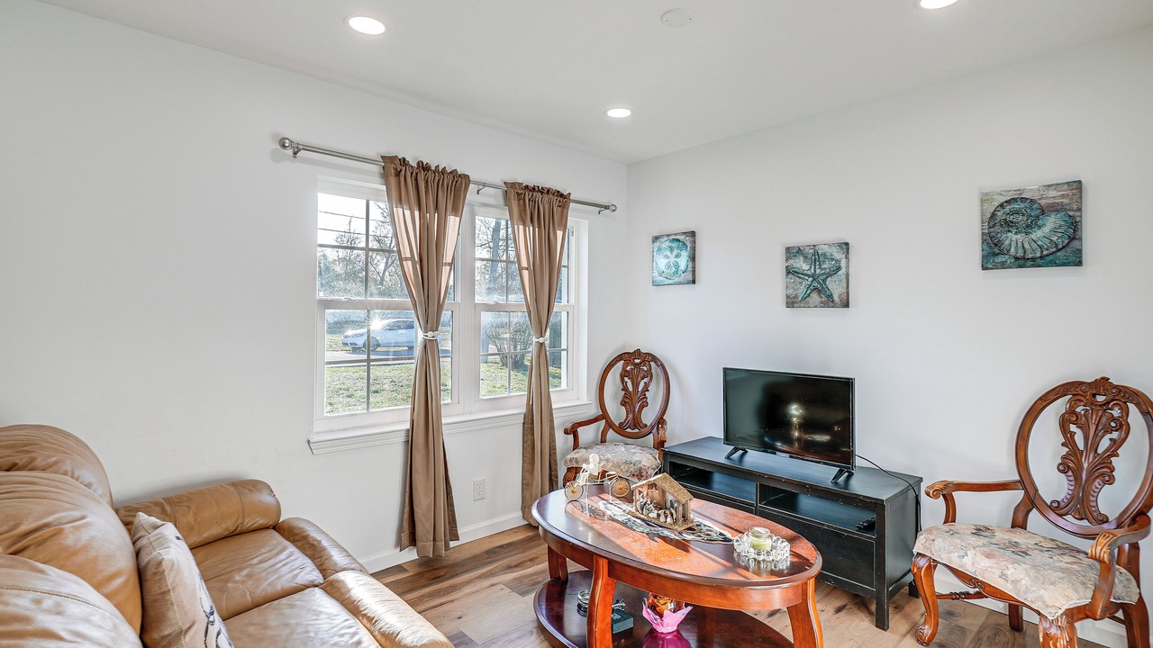 Photo of Livingroom in Parker