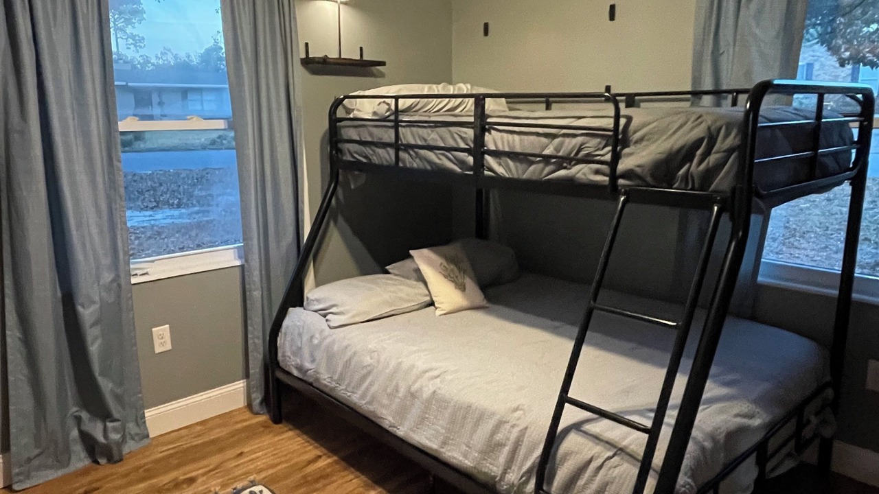 Photo of Bedroom in Wright