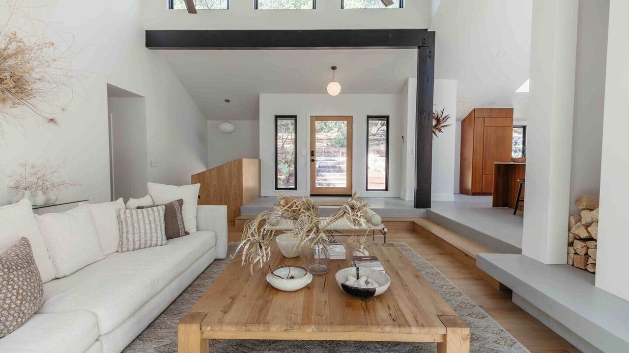 Photo of Livingroom in Auburn