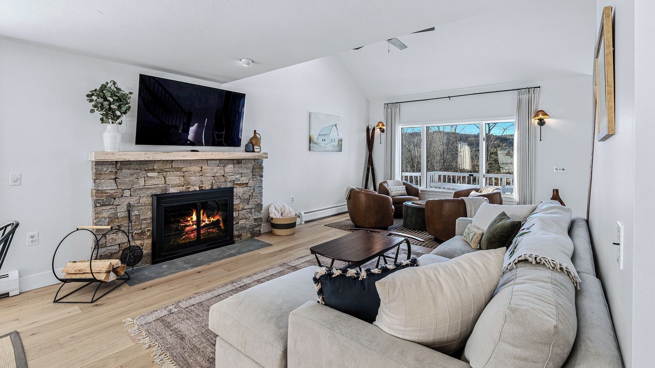 Photo of Livingroom in Quechee