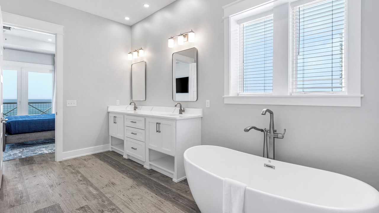 Photo of Bathroom in Panama City Beach