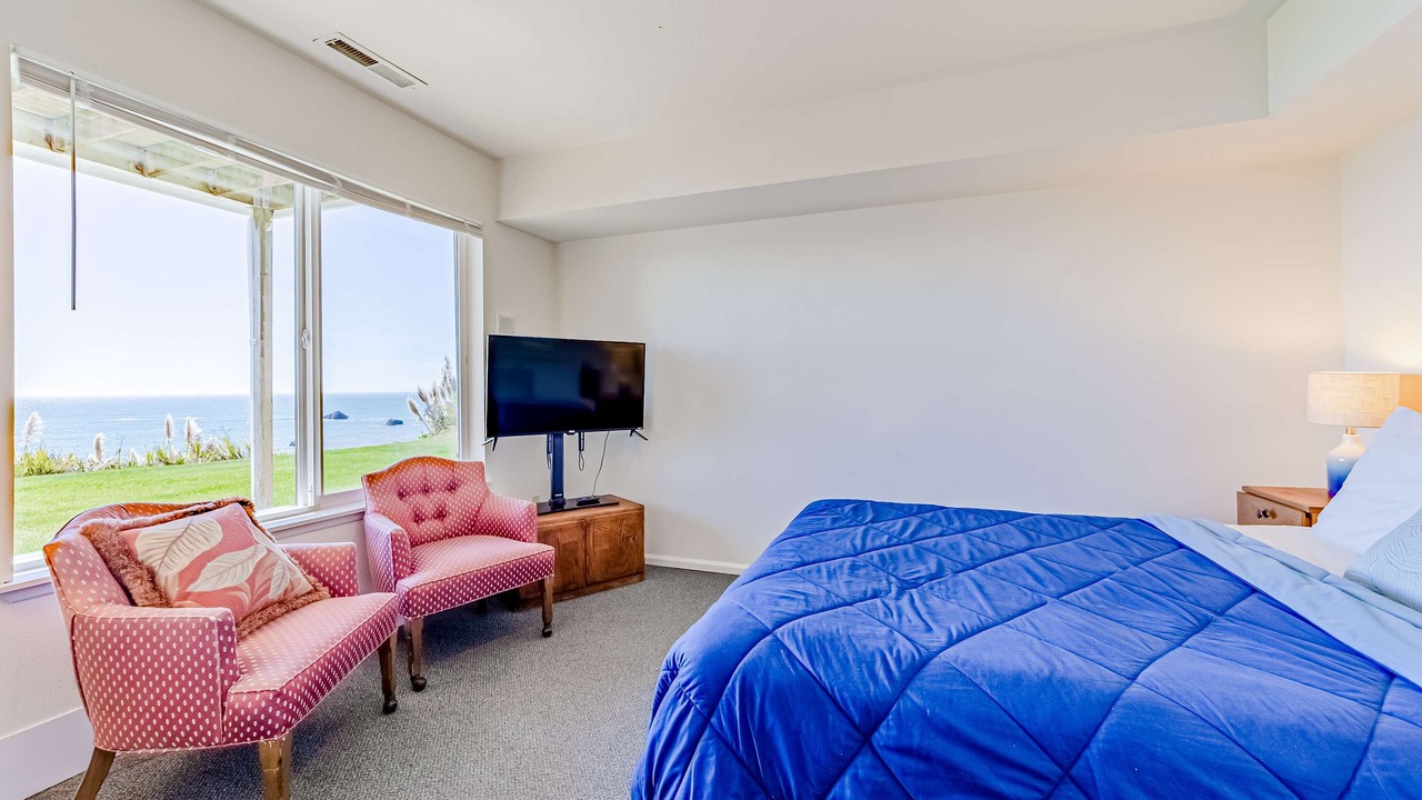 Photo of Bedroom in Harbor