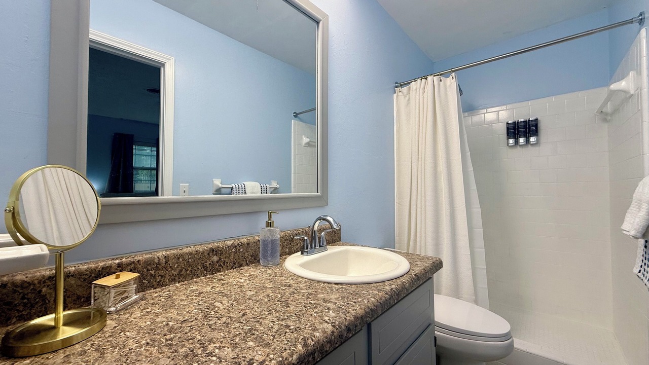 Photo of Bathroom in Northeast Pensacola
