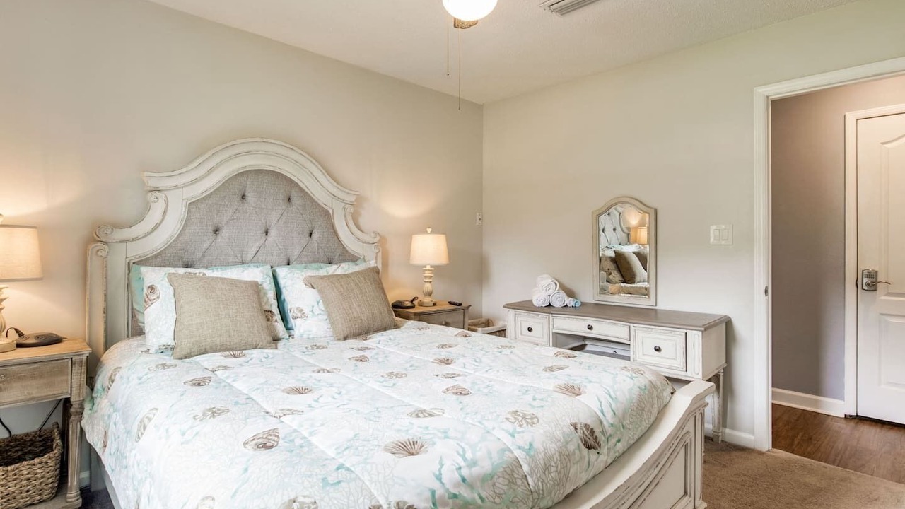 Photo of Bedroom in Northeast Pensacola