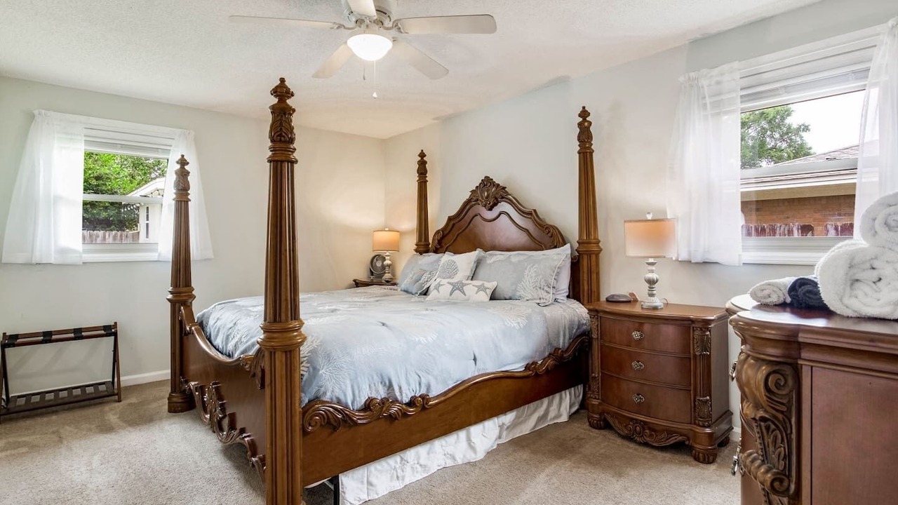 Photo of Bedroom in Northeast Pensacola
