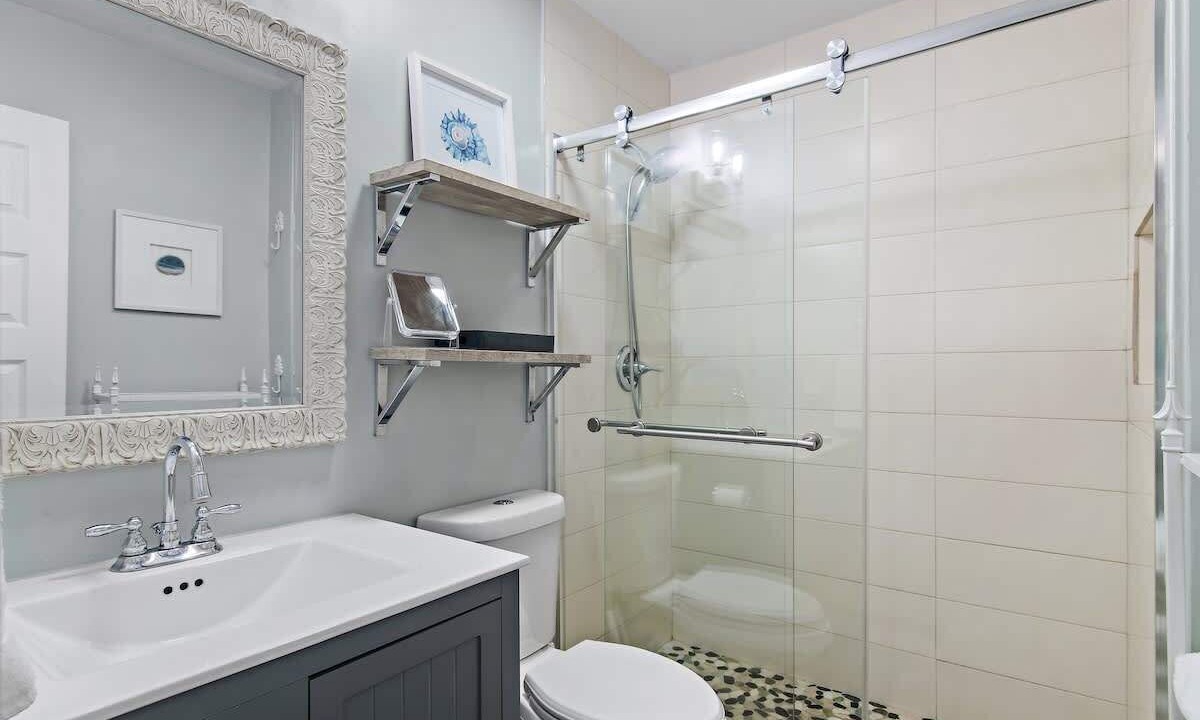 Photo of Bathroom in Inlet Beach