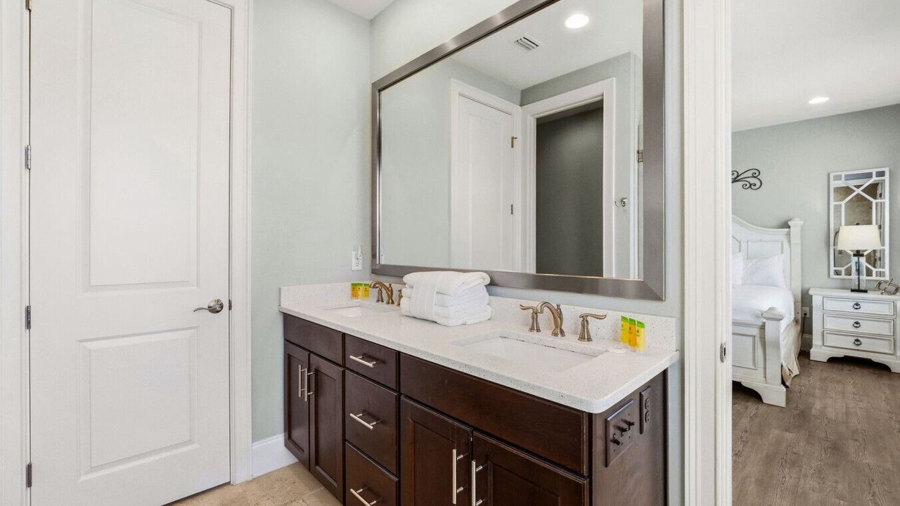 Photo of Bathroom in Villa Lago