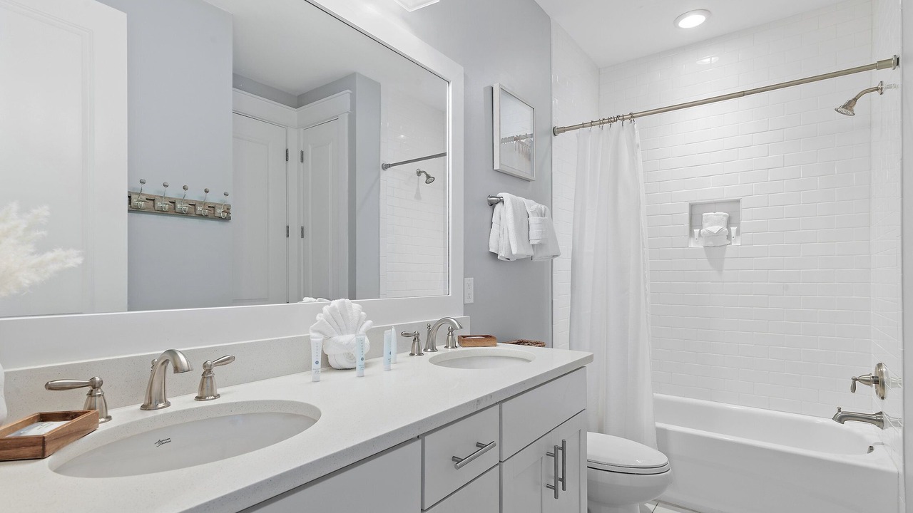 Photo of Bathroom in Santa Rosa Beach