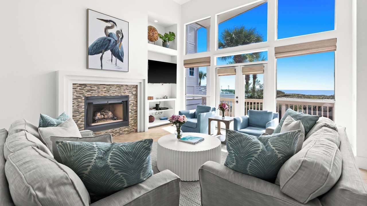 Photo of Livingroom in Seawalk Circle