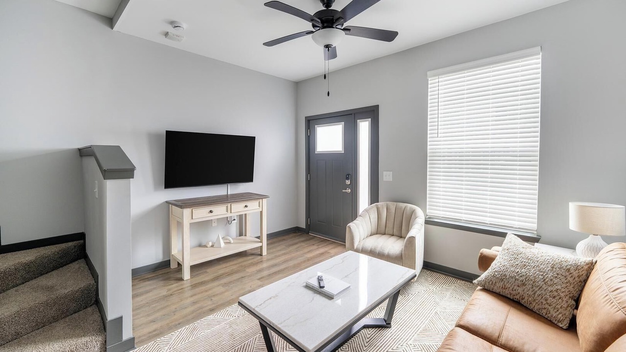 Photo of Livingroom in Northwest Pensacola