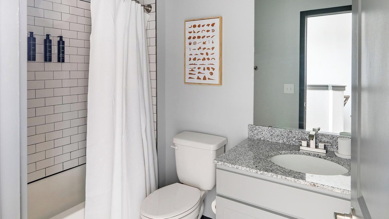 Photo of Bathroom in Northwest Pensacola