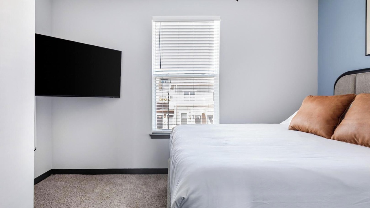 Photo of Bedroom in Northwest Pensacola