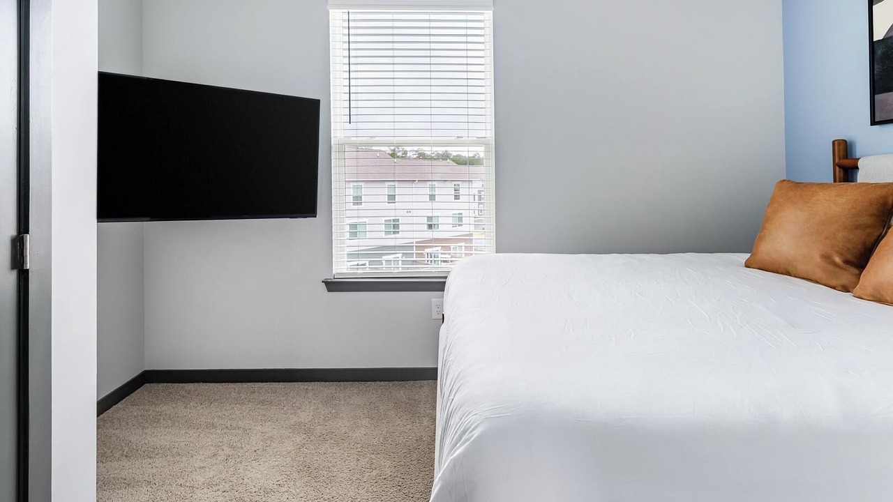 Photo of Bedroom in Northwest Pensacola
