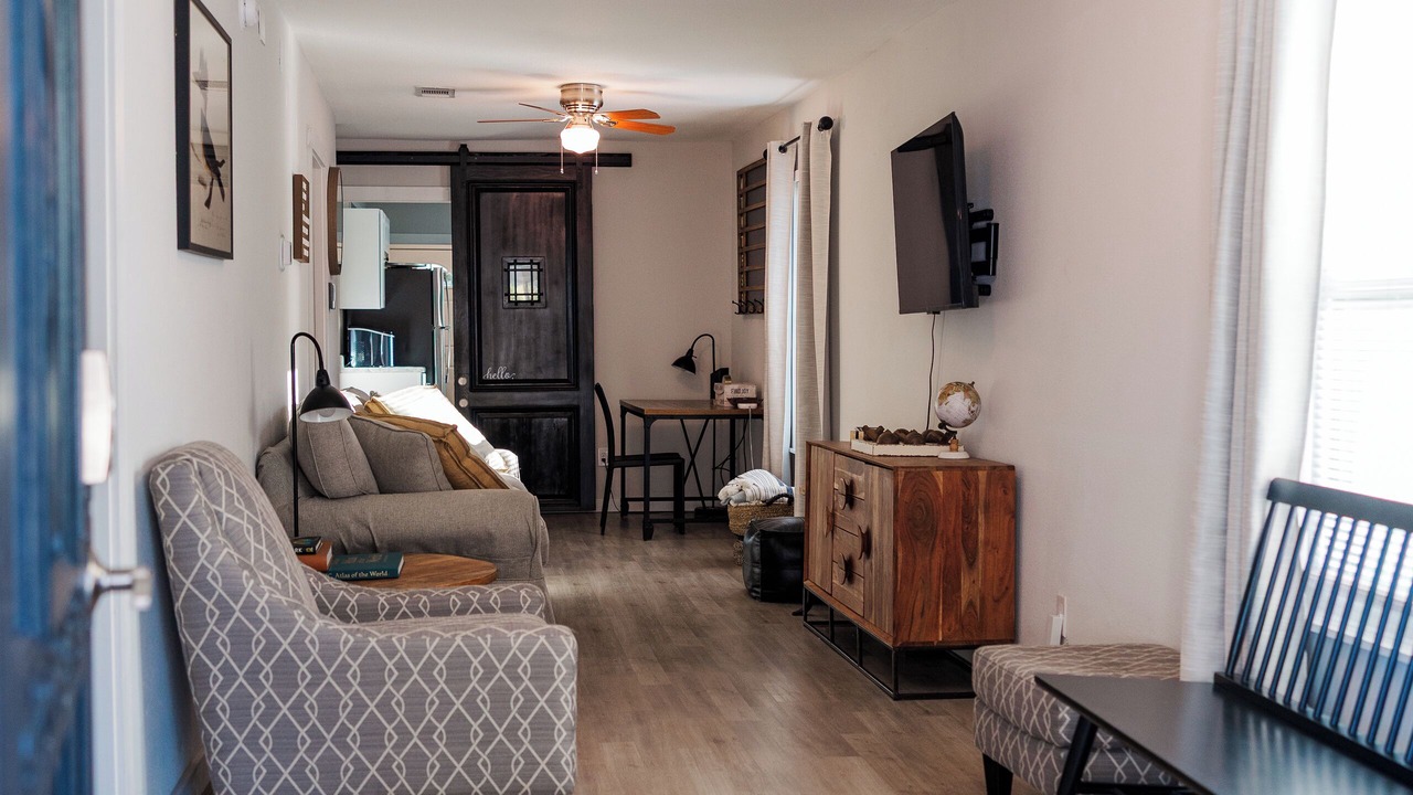 Photo of Livingroom in Southeast Pensacola