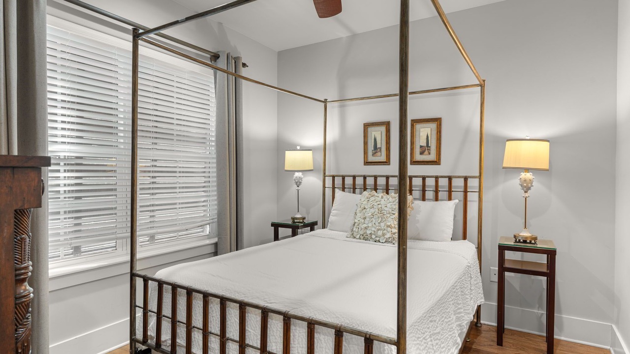 Photo of Bedroom in Villa Lago