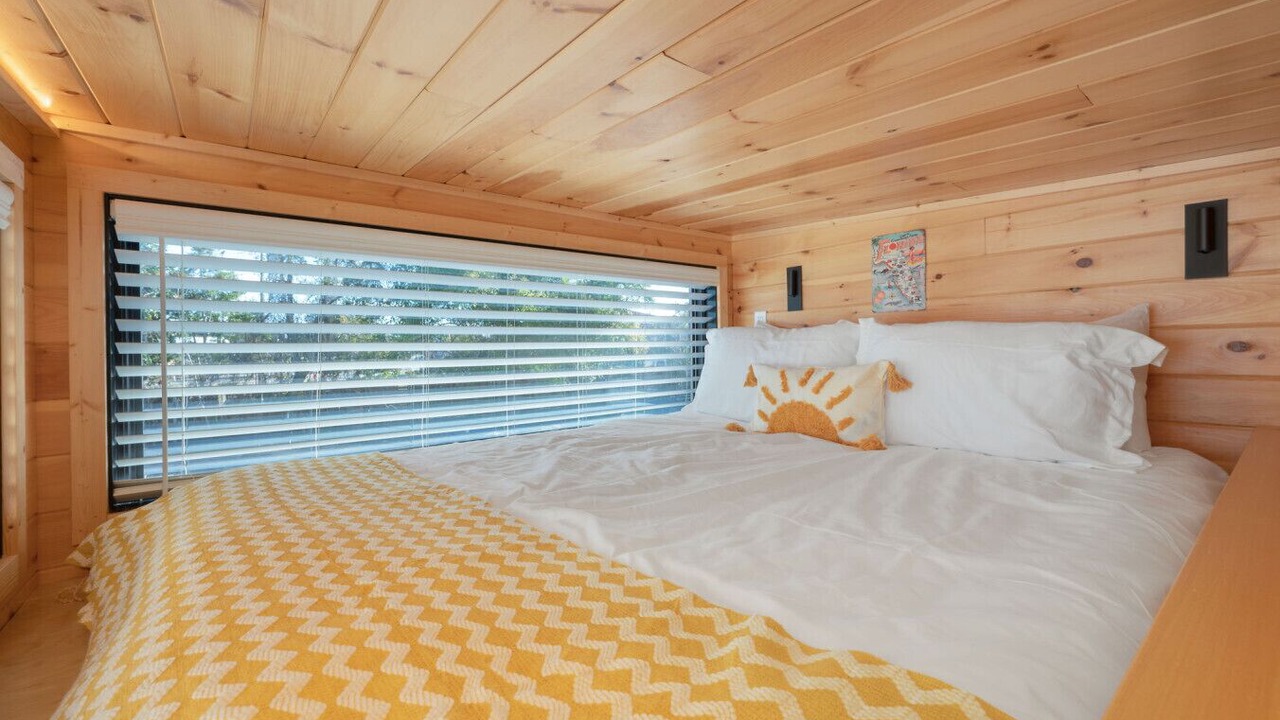 Photo of Bedroom in Mary Esther
