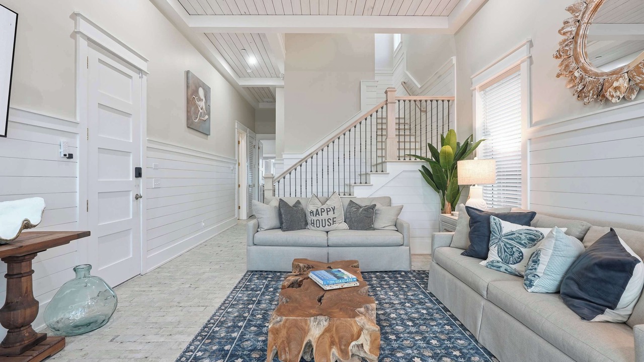 Photo of Livingroom in Laguna Beach