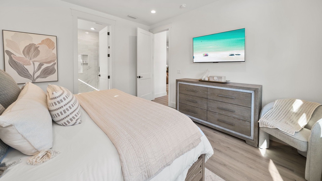 Photo of Bedroom in Inlet Beach Heights