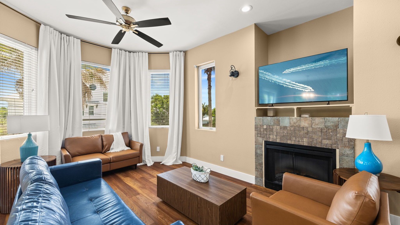 Photo of Livingroom in Laguna Beach Estates