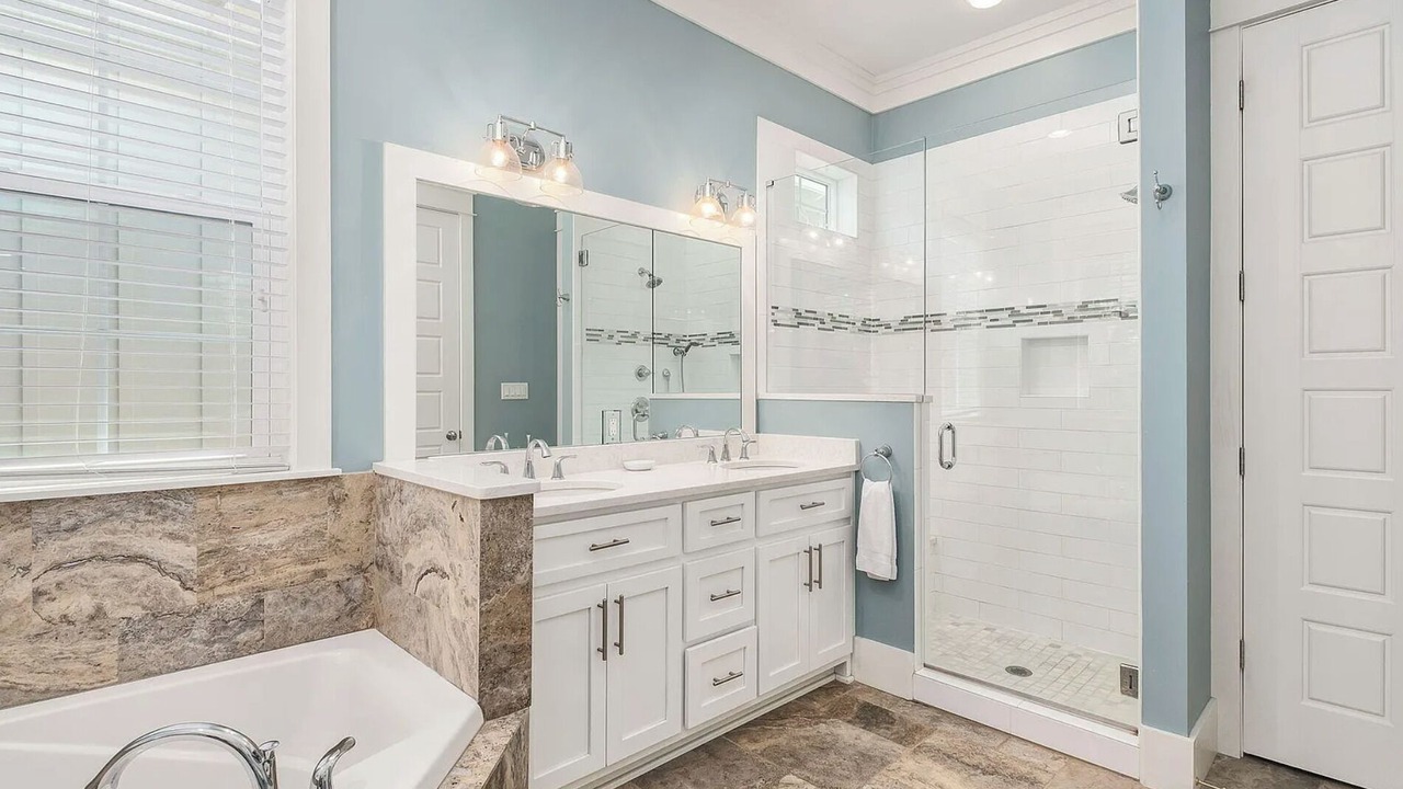 Photo of Bathroom in Rosemary Beach