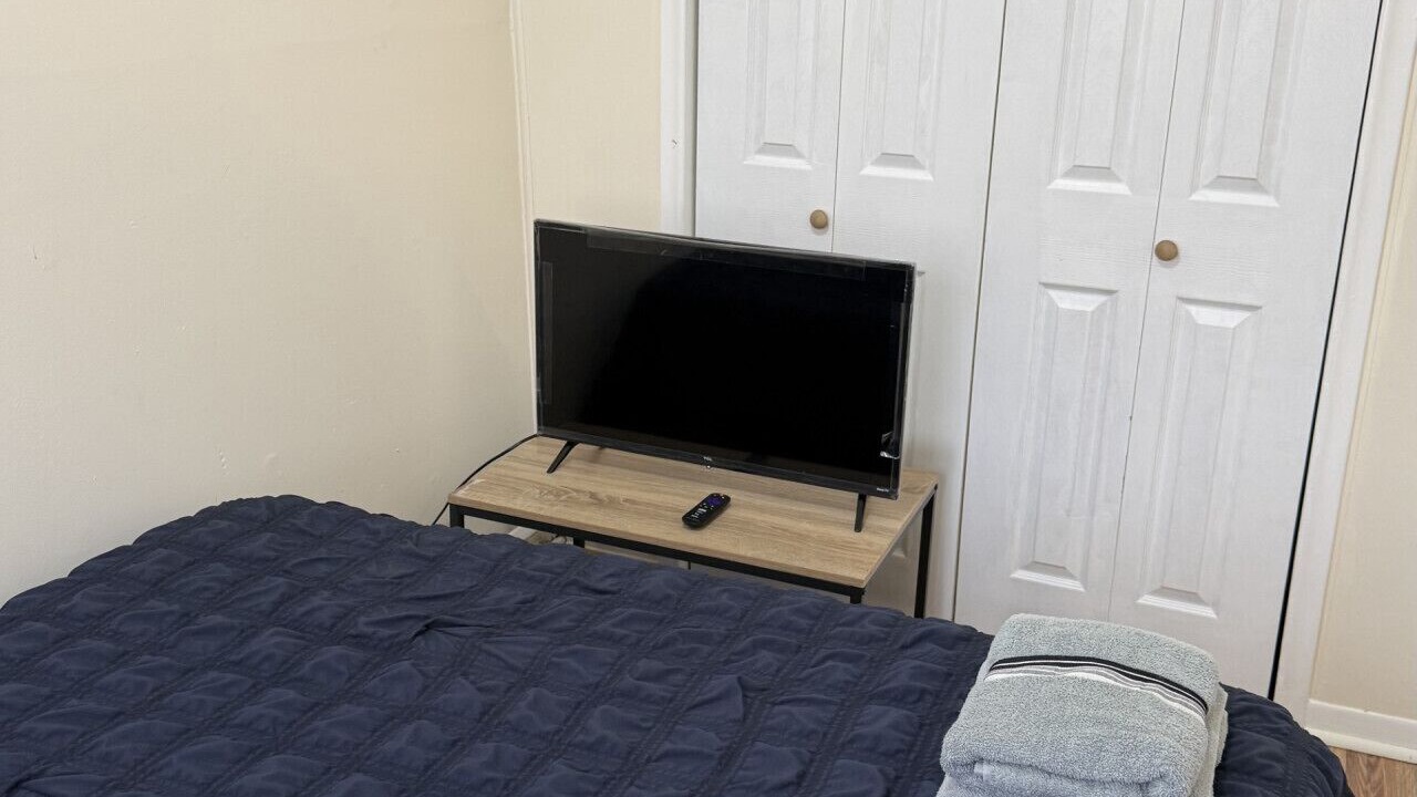 Photo of Bedroom in Perth Amboy