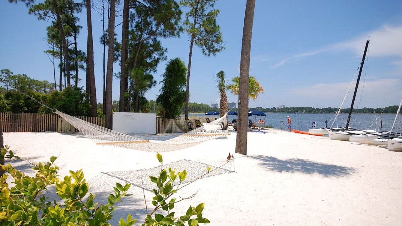 Photo of Others in Baytowne Wharf