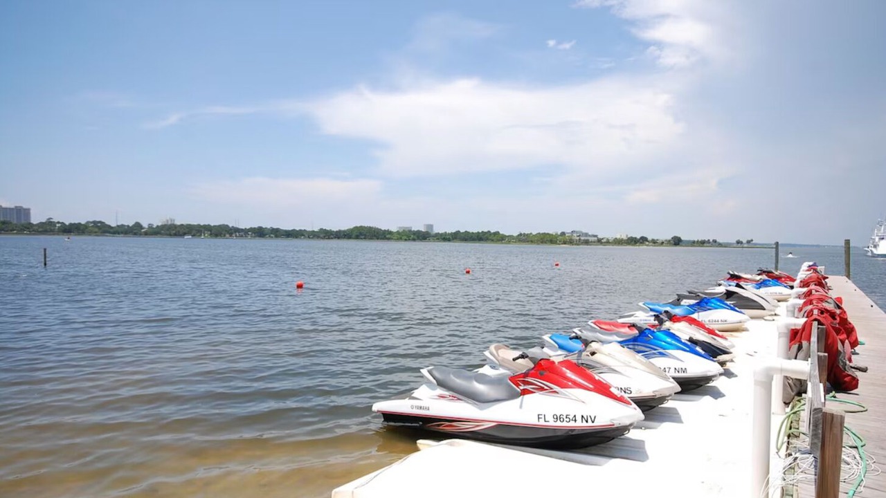 Photo of Others in Baytowne Wharf