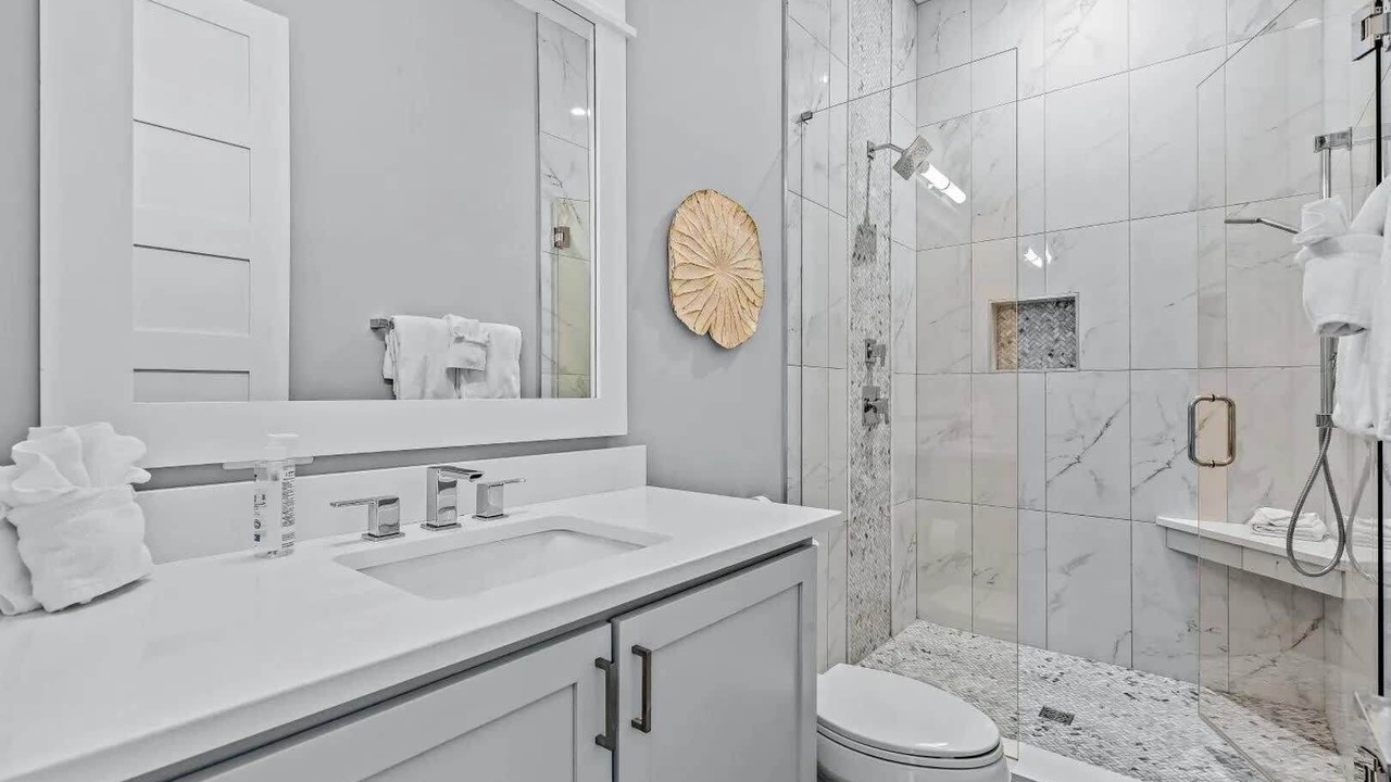 Photo of Bathroom in Bid-a-wee Beach