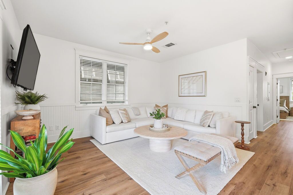 Photo of Livingroom in Rosemary Beach