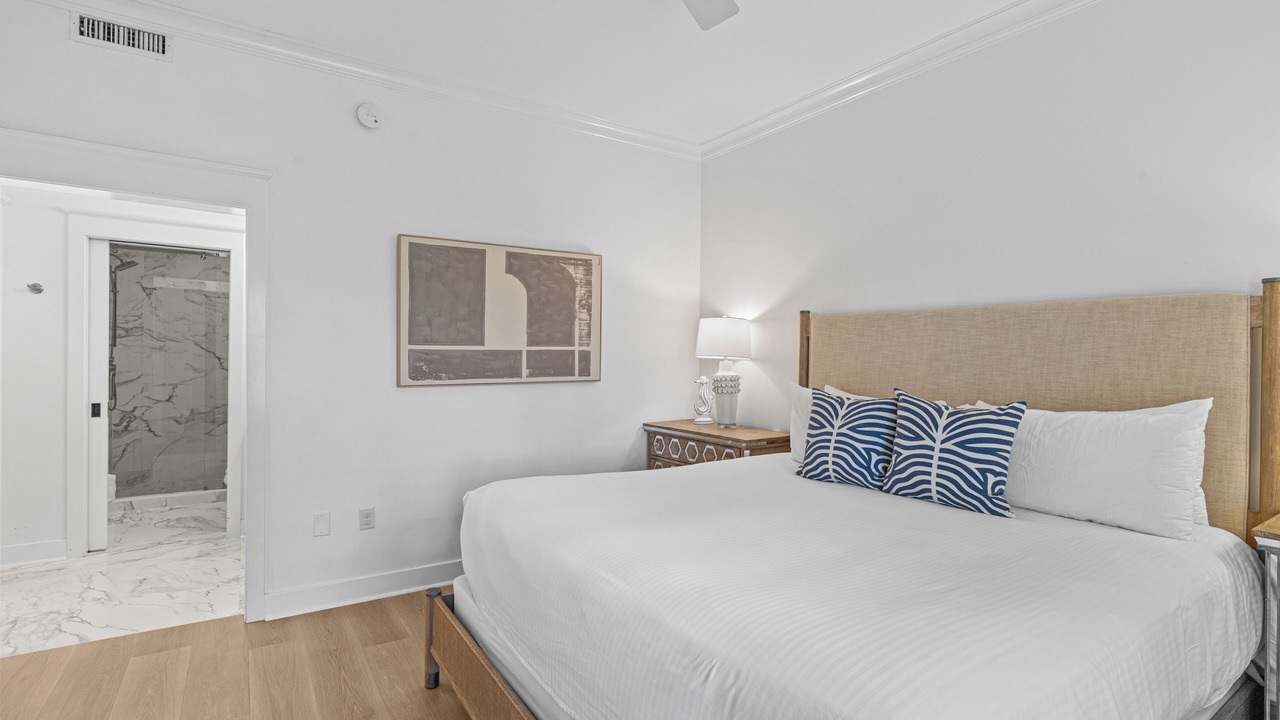 Photo of Bedroom in Beach District
