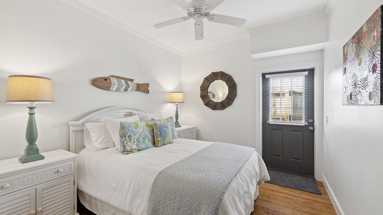 Photo of Bedroom in Laguna Beach