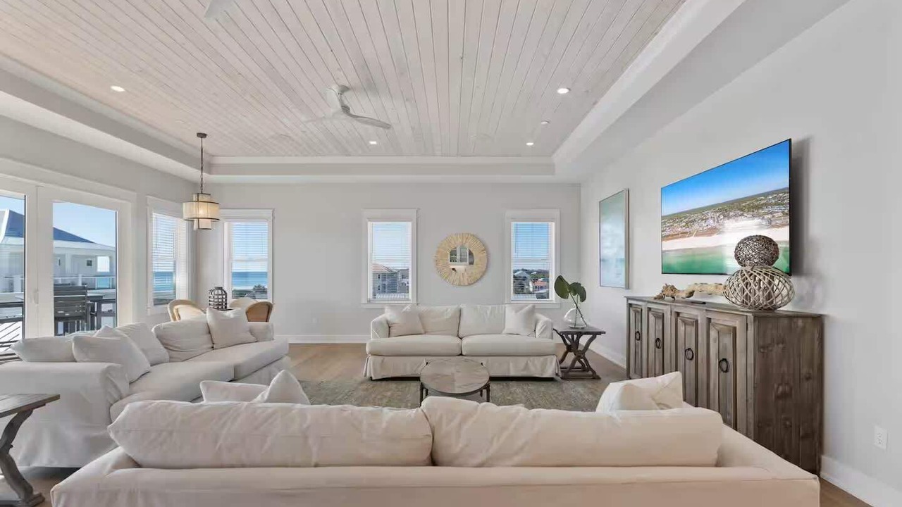Photo of Livingroom in Laguna Beach