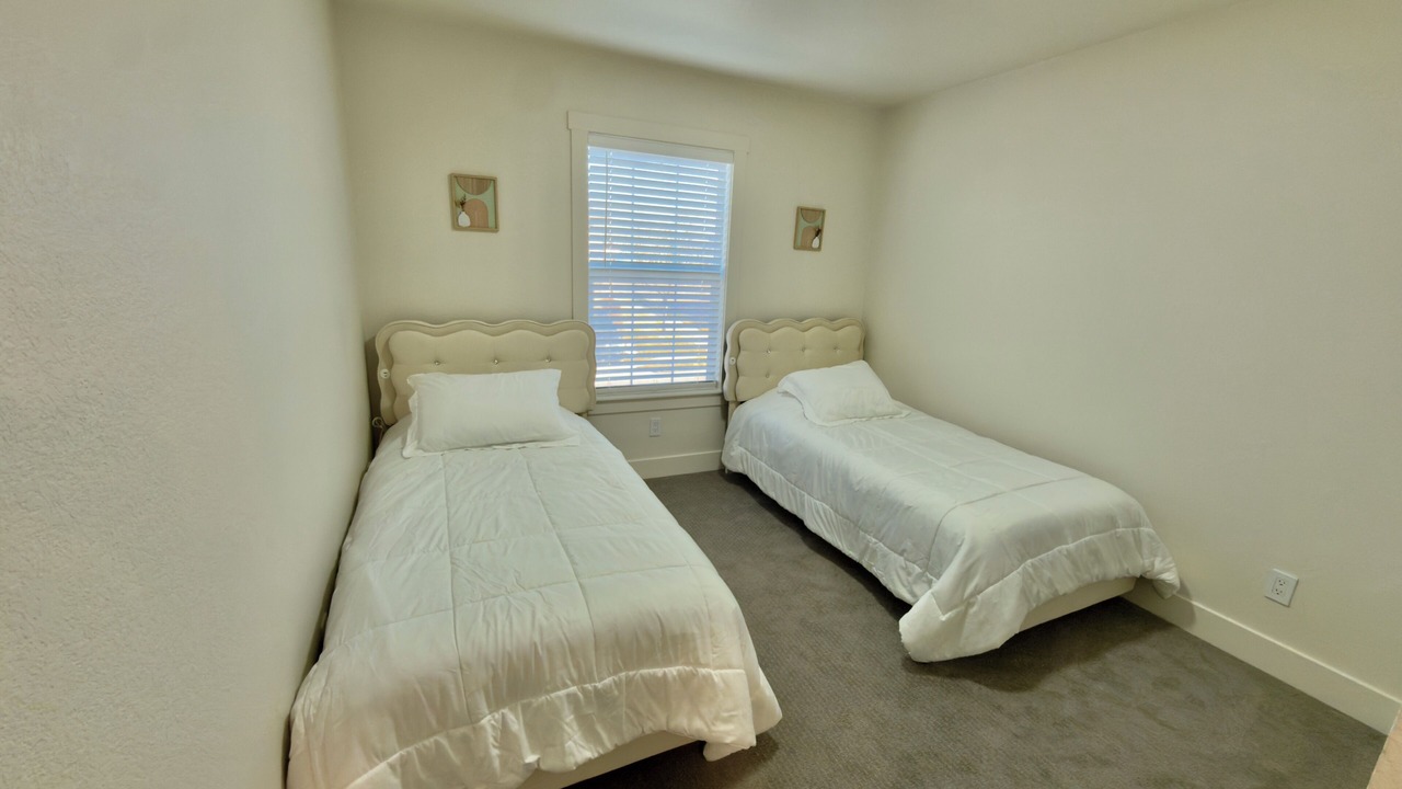 Photo of Bedroom in Southeast Colorado Springs