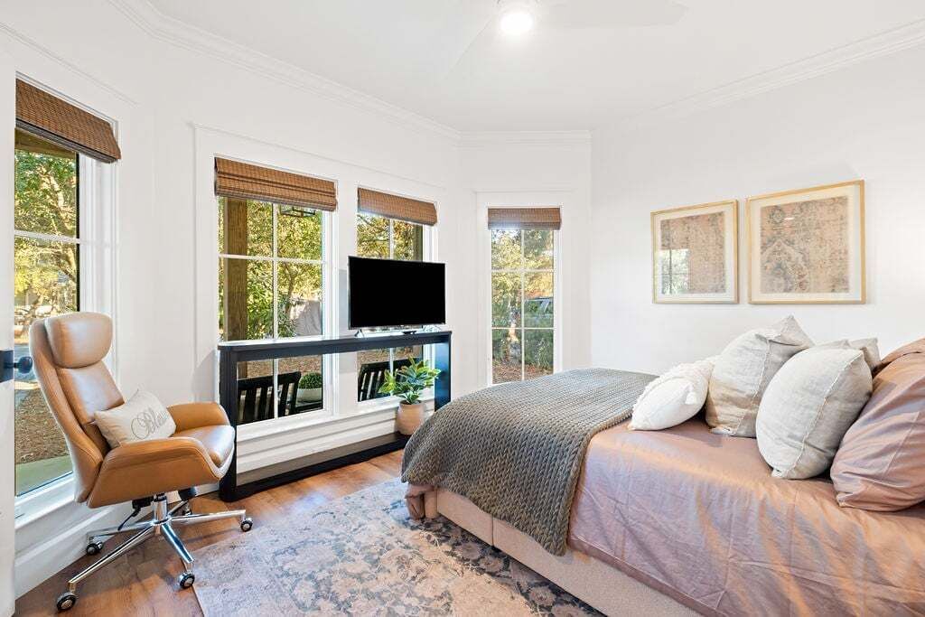 Photo of Bedroom in White's Gulfview