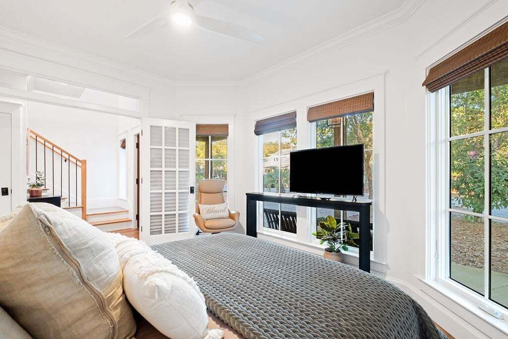 Photo of Bedroom in White's Gulfview
