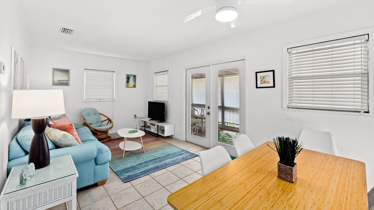 Photo of Livingroom in Laguna Beach Estates