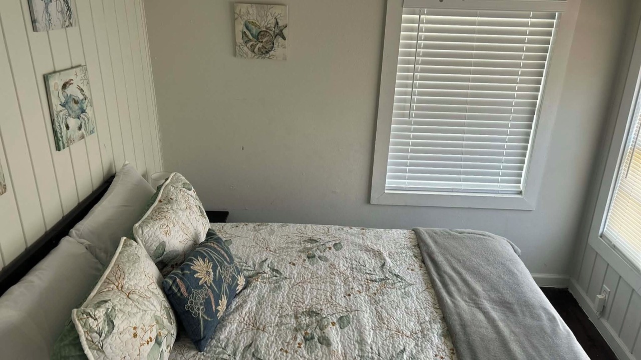 Photo of Bedroom in Southeast Pensacola